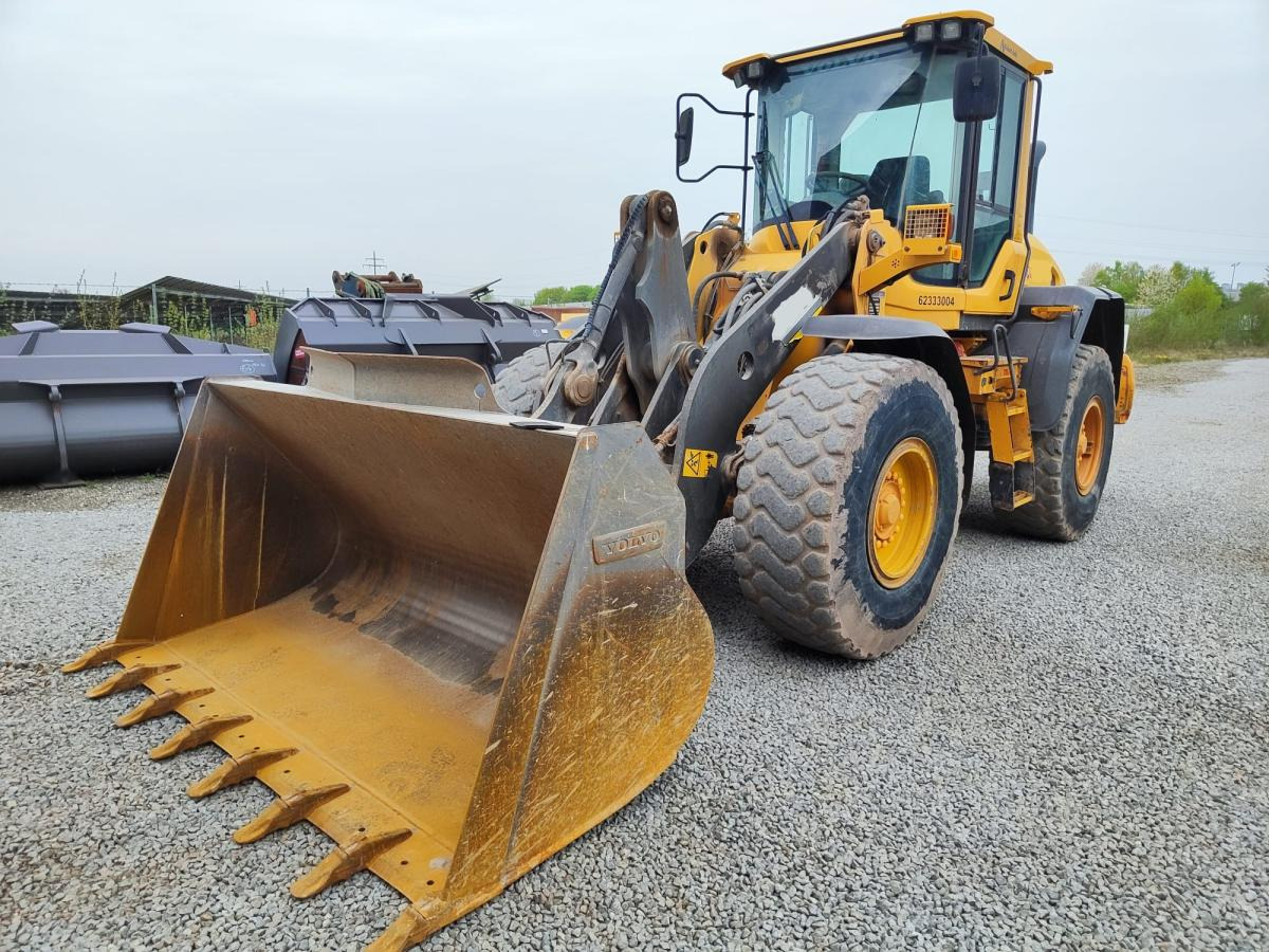Volvo L 70 G - Kolesni nakladalec: slika 2 Volvo L 70 G - Kolesni nakladalec: slika 2