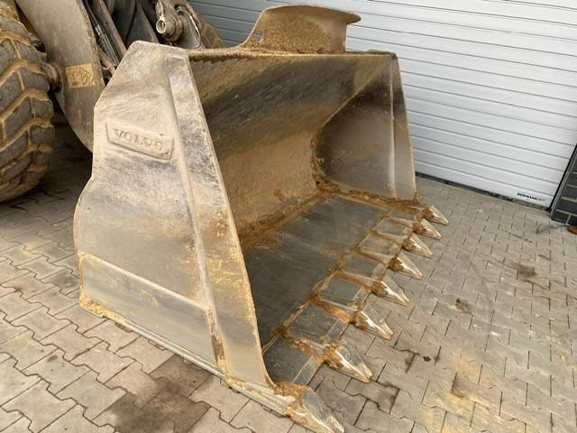 Volvo L90H - Kolesni nakladalec: slika 5 Volvo L90H - Kolesni nakladalec: slika 5
