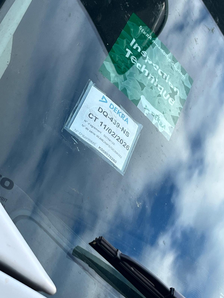 Iveco Eurotrakker 260E36 - Tovornjak s kesonom: slika 5 Iveco Eurotrakker 260E36 - Tovornjak s kesonom: slika 5