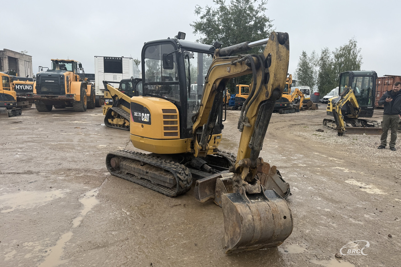 Caterpillar 302.7DCR - Mini bager: slika 2 Caterpillar 302.7DCR - Mini bager: slika 2