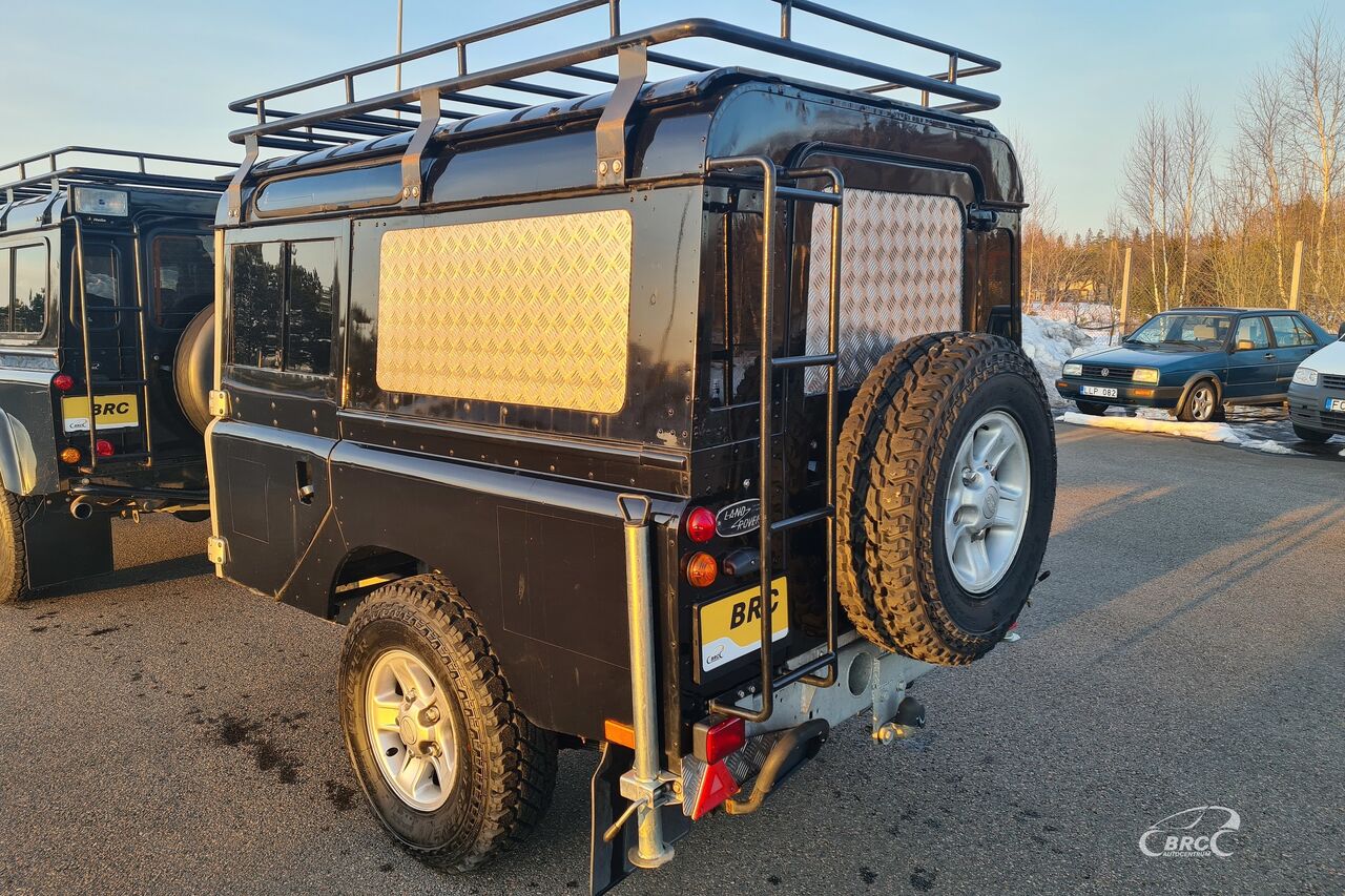Land Rover Defender - Abrol/ Samonakladalec prikolica: slika 1 Land Rover Defender - Abrol/ Samonakladalec prikolica: slika 1