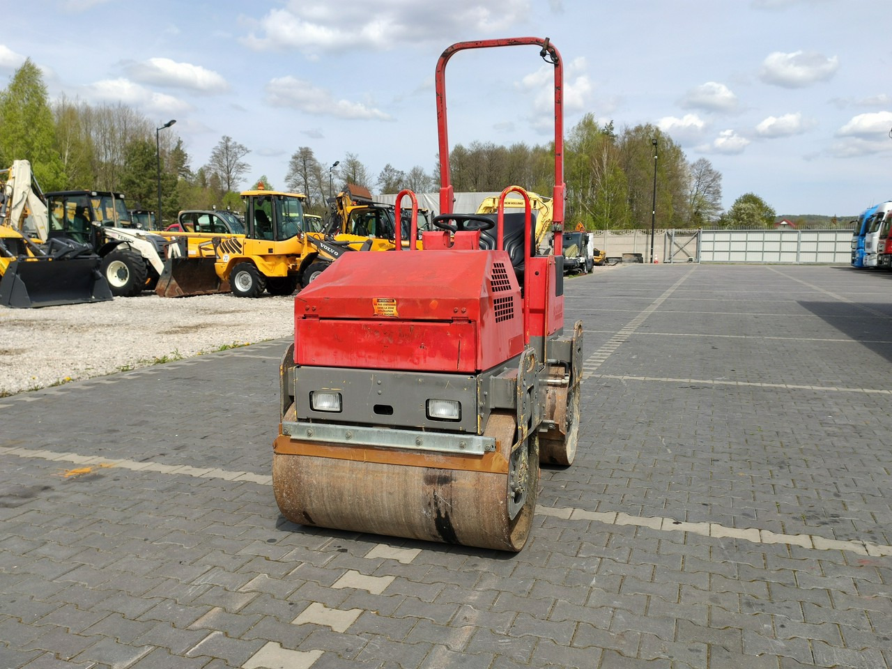 Bomag BW 100 ADM-2 1,6t - Valjar: slika 3 Bomag BW 100 ADM-2 1,6t - Valjar: slika 3