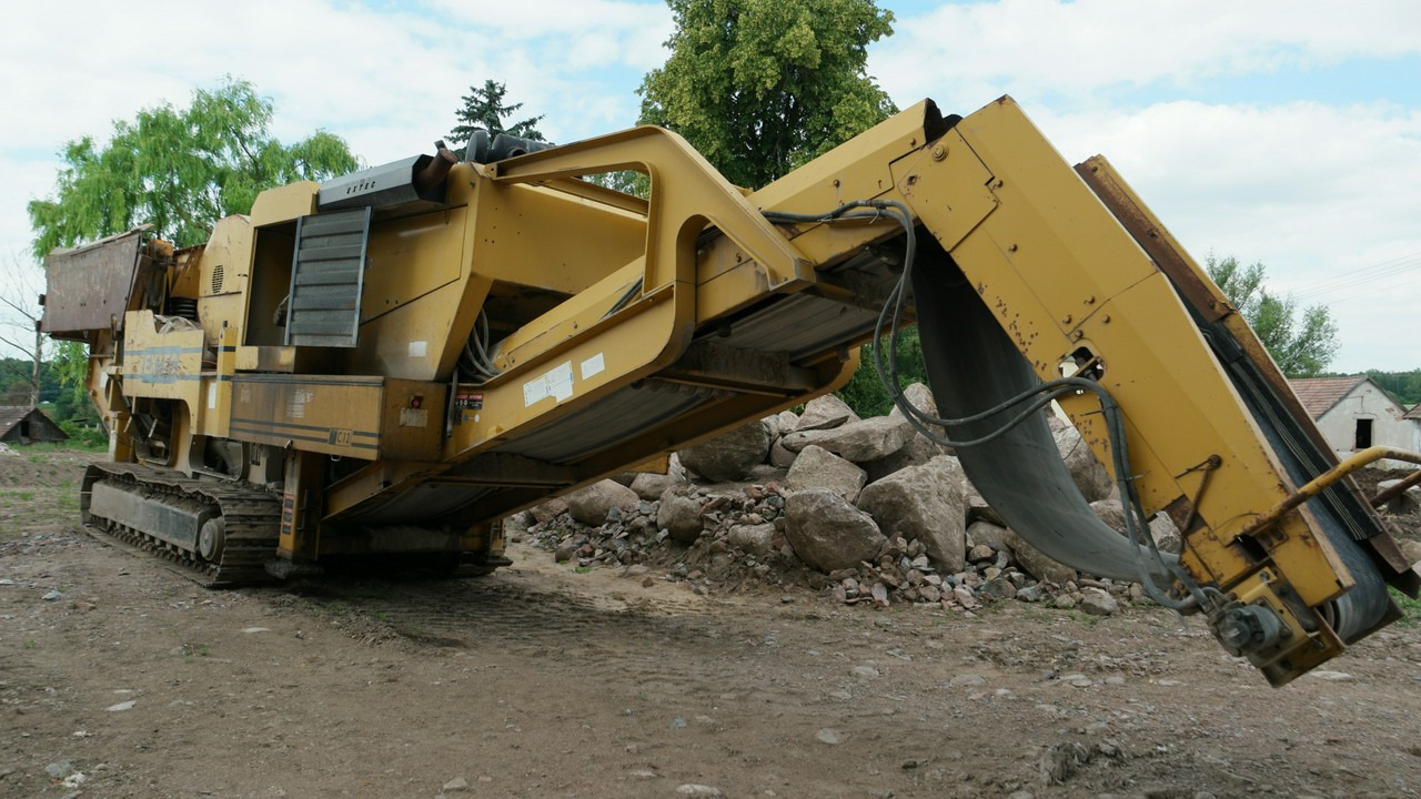 Extec C12+ Masa całkowita 48t - Mobilni drobilec: slika 1 Extec C12+ Masa całkowita 48t - Mobilni drobilec: slika 1