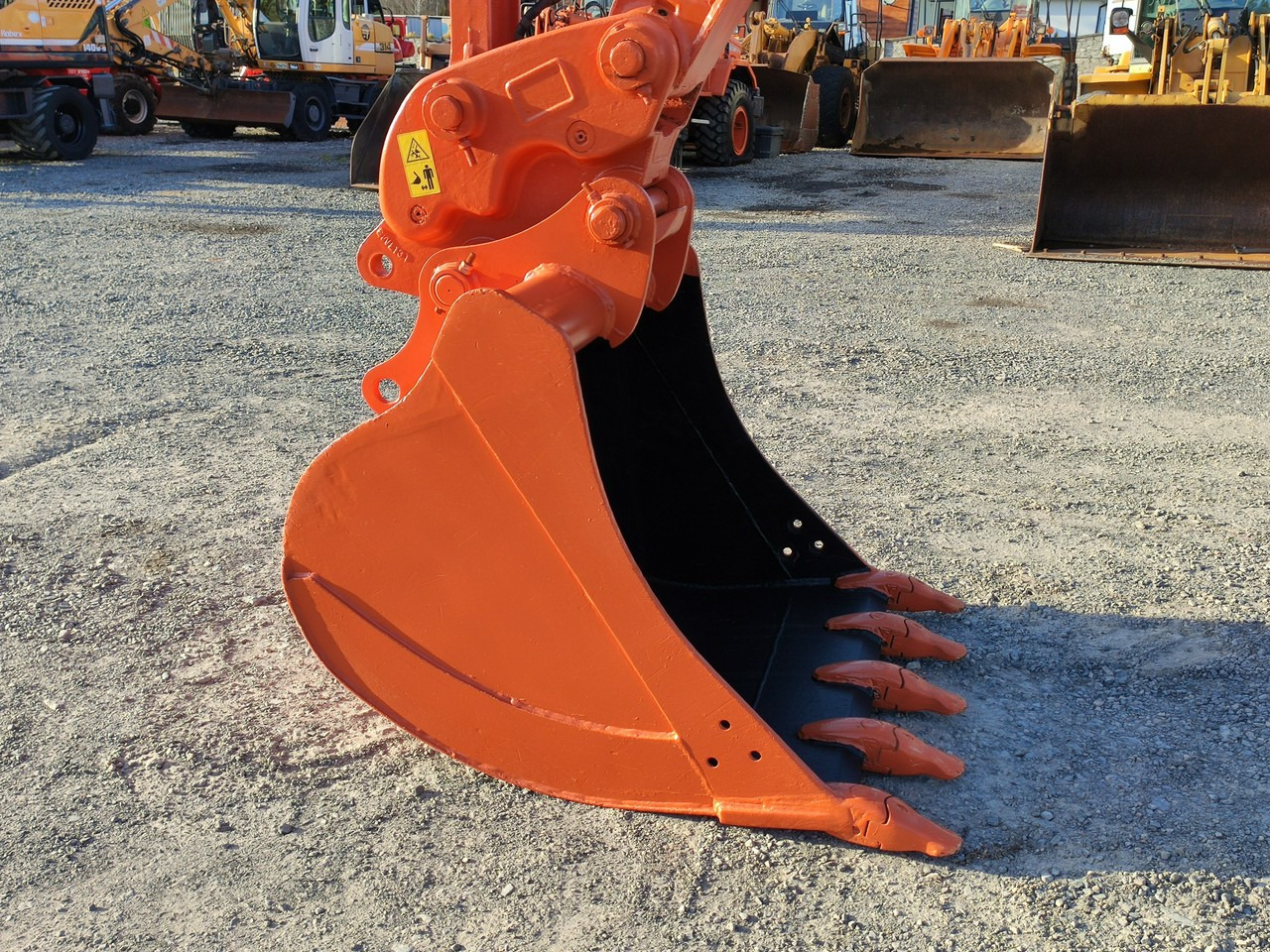 Hitachi ZX140 Koparka Kołowa - Bager na kolesih: slika 5 Hitachi ZX140 Koparka Kołowa - Bager na kolesih: slika 5