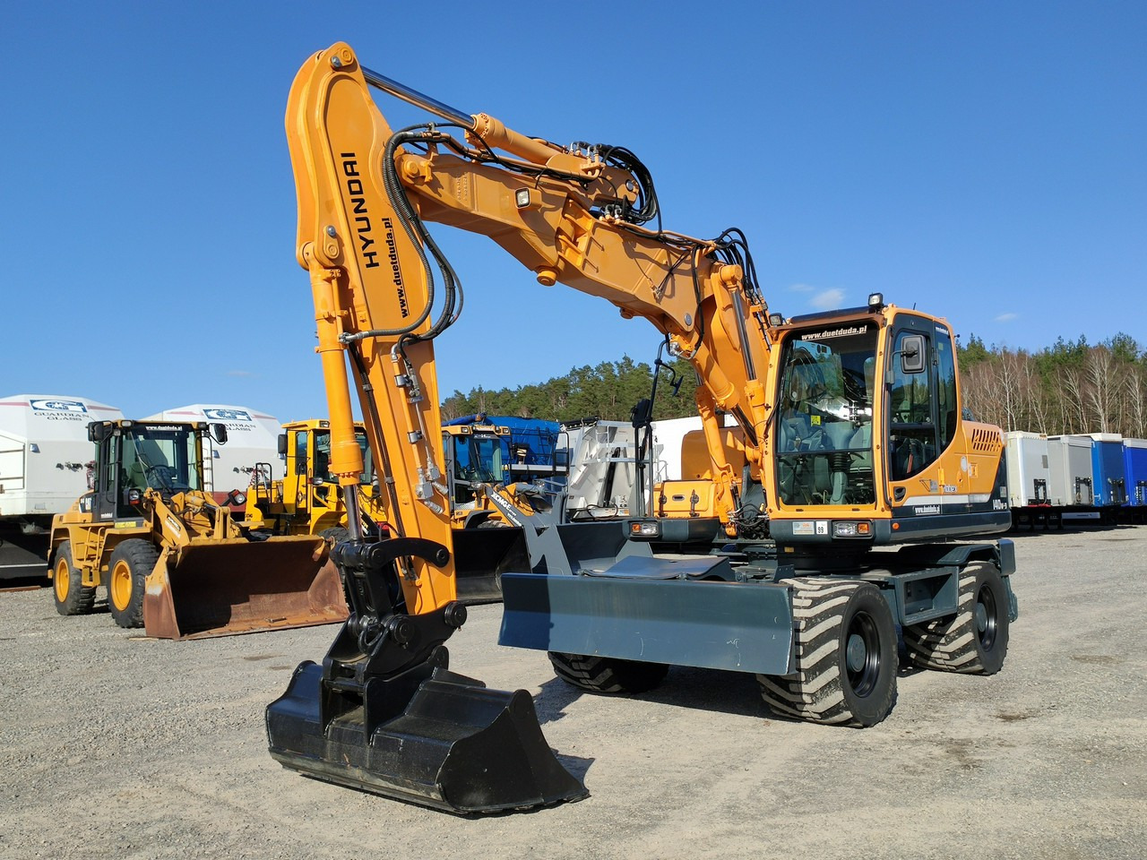 Hyundai 140W-9 Łyżka Skarpowa+Szybko Złącze !!! STAN Bardzo Dobry !!! - Bager na kolesih: slika 3 Hyundai 140W-9 Łyżka Skarpowa+Szybko Złącze !!! STAN Bardzo Dobry !!! - Bager na kolesih: slika 3