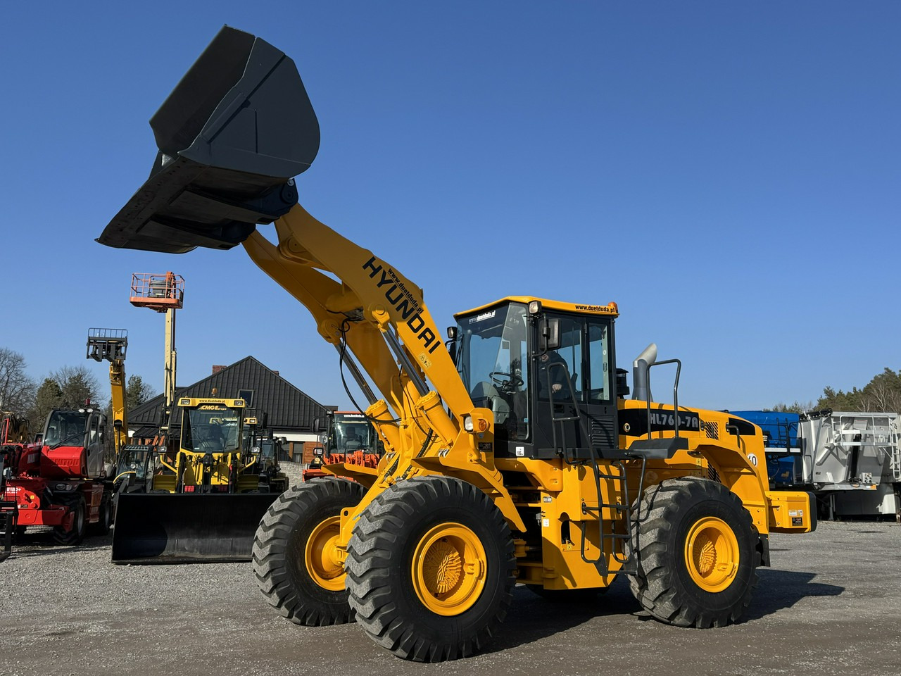 Hyundai HL760-7A Centralne Smarowanie waga-18 ton - Kolesni nakladalec: slika 1 Hyundai HL760-7A Centralne Smarowanie waga-18 ton - Kolesni nakladalec: slika 1