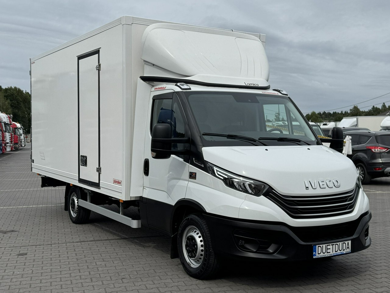 Iveco Daily 35S18 H - Dostavno vozilo z zabojnikom: slika 3 Iveco Daily 35S18 H - Dostavno vozilo z zabojnikom: slika 3