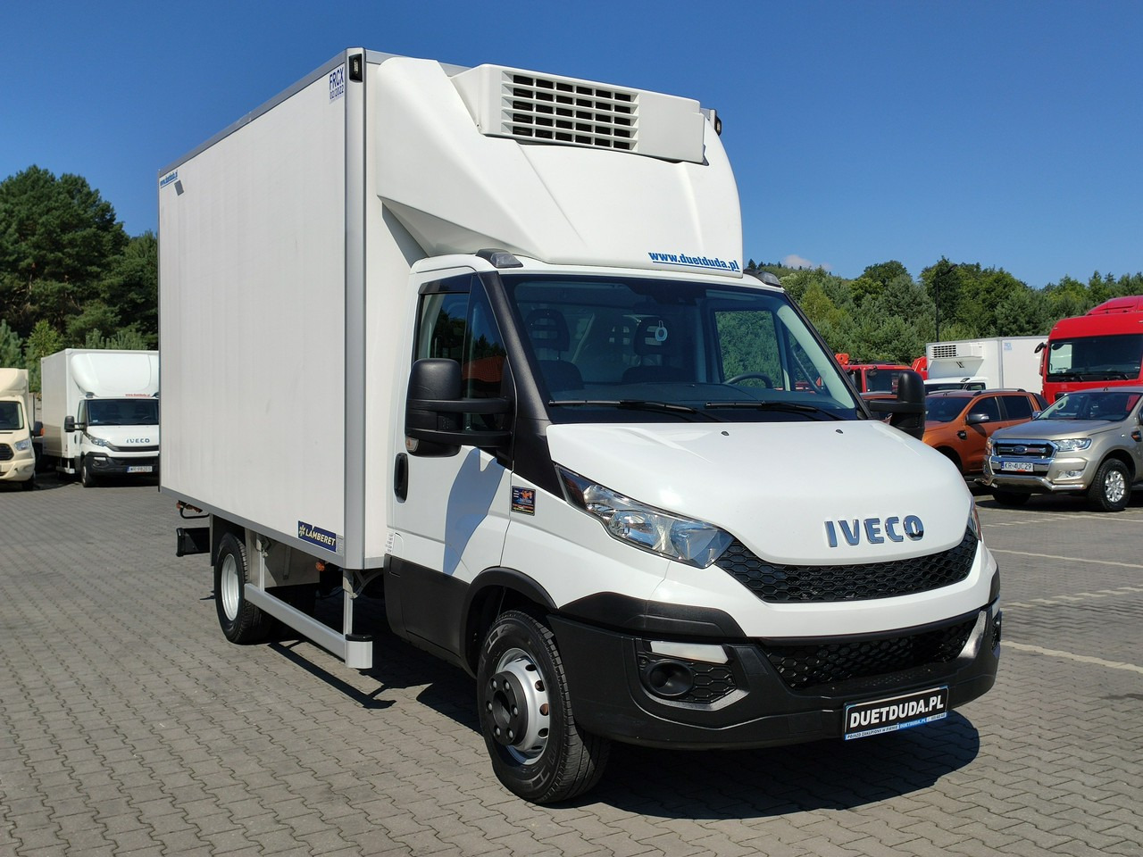 Iveco Daily 70C17 Chłodnia Hakowa / Hakówka Agregat THERMO KING V-500 - Hladilno vozilo: slika 3 Iveco Daily 70C17 Chłodnia Hakowa / Hakówka Agregat THERMO KING V-500 - Hladilno vozilo: slika 3