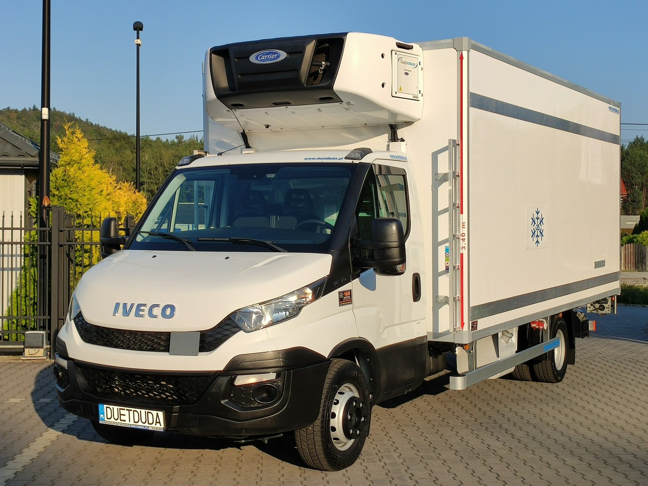 Iveco Daily 70C17 Mroźnia Ściana Grodziowa Multitemperatura - Hladilno vozilo: slika 5 Iveco Daily 70C17 Mroźnia Ściana Grodziowa Multitemperatura - Hladilno vozilo: slika 5