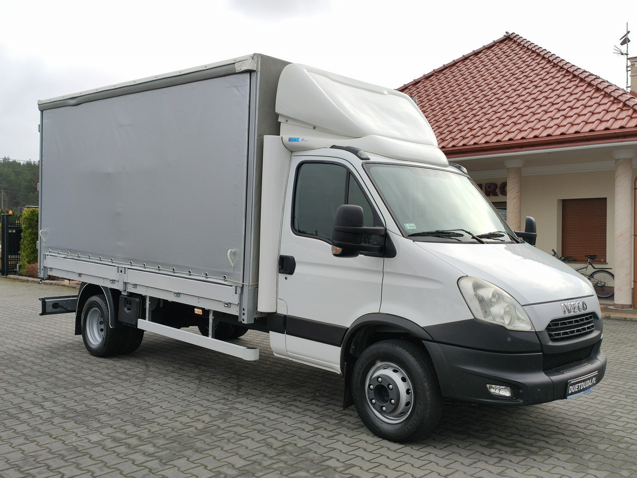 Iveco Daily 70C18 V H - Dostavno vozilo s ponjavo: slika 1 Iveco Daily 70C18 V H - Dostavno vozilo s ponjavo: slika 1