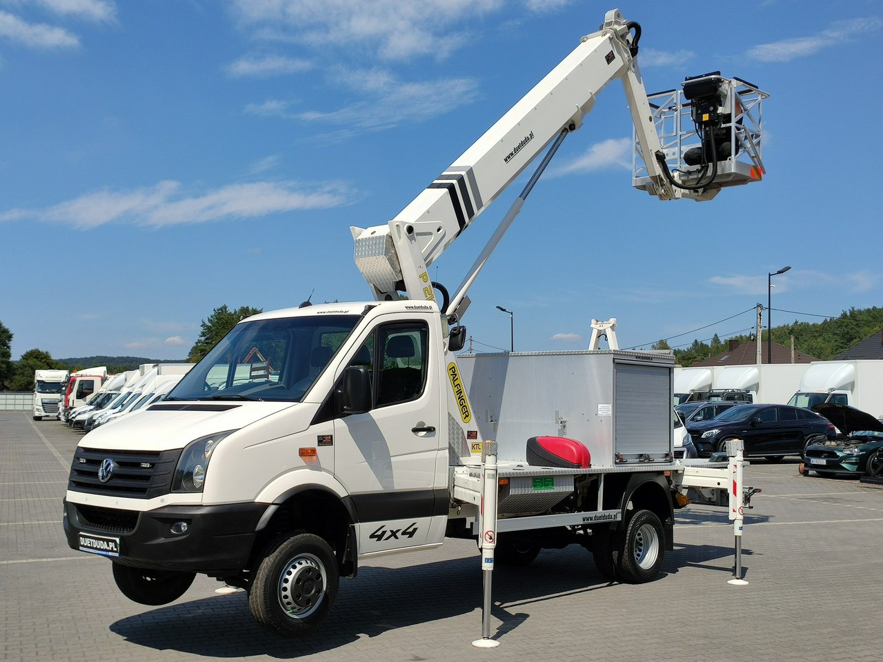 Iveco Volkswagen Crafter 4x4 Zwyżka 21m Palfinger P210BK JIP-Ogon udt - Dvižna ploščad montirana na tovornjak: slika 5 Iveco Volkswagen Crafter 4x4 Zwyżka 21m Palfinger P210BK JIP-Ogon udt - Dvižna ploščad montirana na tovornjak: slika 5