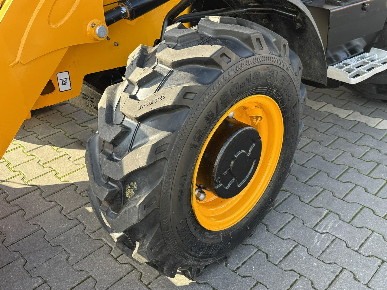JCB 3CX - Bager nakladalec: slika 4 JCB 3CX - Bager nakladalec: slika 4