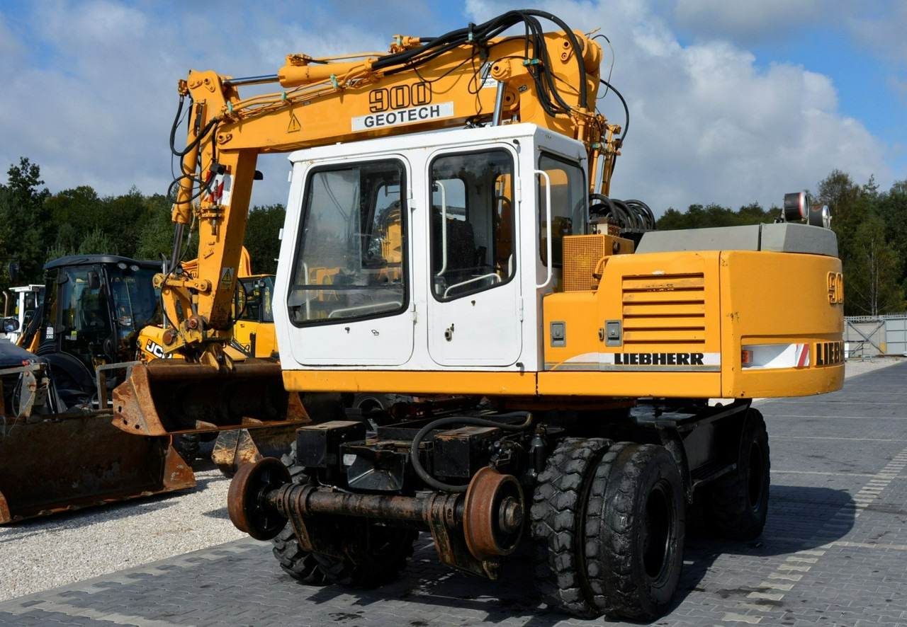 Liebherr A 900 ZW Litronic Koparka + Kolej - Bager na kolesih: slika 4 Liebherr A 900 ZW Litronic Koparka + Kolej - Bager na kolesih: slika 4