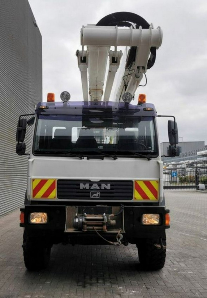MAN LE 18.280 4x4 Zwyżka Altec TA60 Podnośnik Koszowy - Dvižna ploščad montirana na tovornjak: slika 5 MAN LE 18.280 4x4 Zwyżka Altec TA60 Podnośnik Koszowy - Dvižna ploščad montirana na tovornjak: slika 5