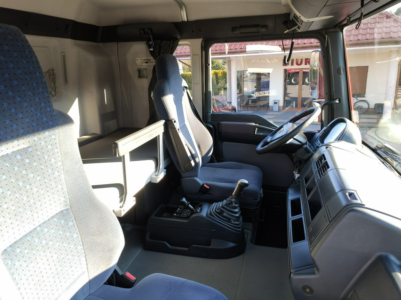 Tovornjak prekucnik, Tovornjak z dvigalom MAN Man 26.440 6x4 HDS HIAB 166 B-3 DUO Wywrotka Meiller 2-stronna: slika 31