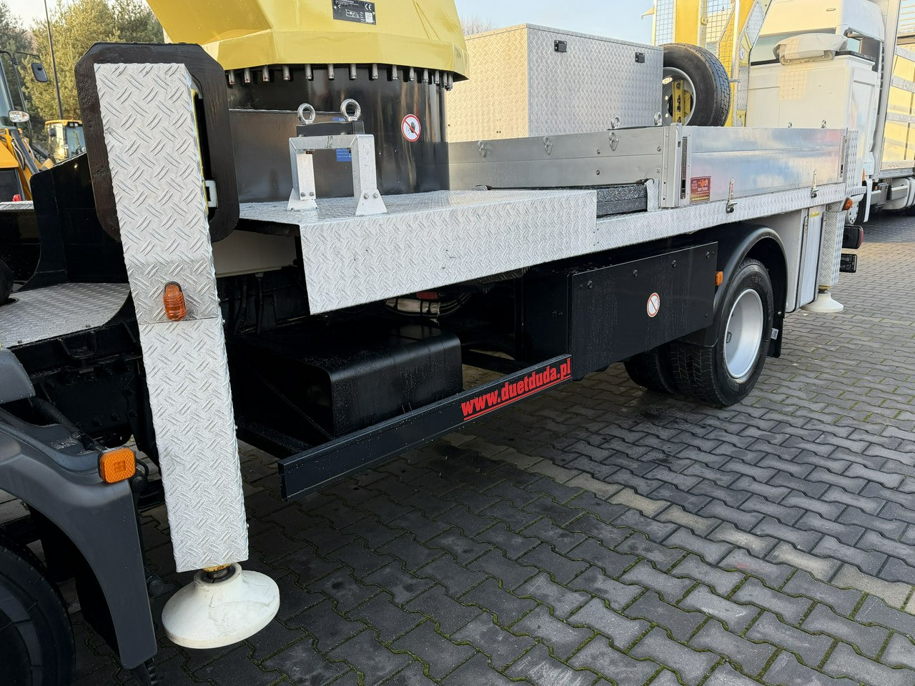 MAN TGL 8.210 Zwyżka WUMAG WT 230 23m w bok 18m podnośnik - Dvižna ploščad montirana na tovornjak: slika 5 MAN TGL 8.210 Zwyżka WUMAG WT 230 23m w bok 18m podnośnik - Dvižna ploščad montirana na tovornjak: slika 5