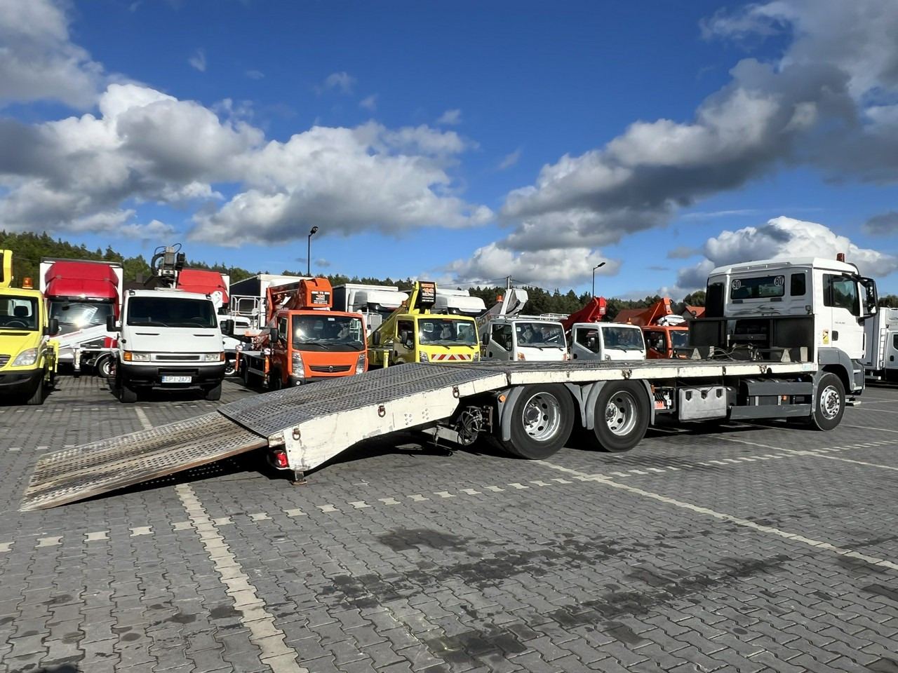 MAN TGS 28.360 6x2 Najazd Hydrauliczny Laweta Ciężarowa - Vlečno vozilo: slika 2 MAN TGS 28.360 6x2 Najazd Hydrauliczny Laweta Ciężarowa - Vlečno vozilo: slika 2