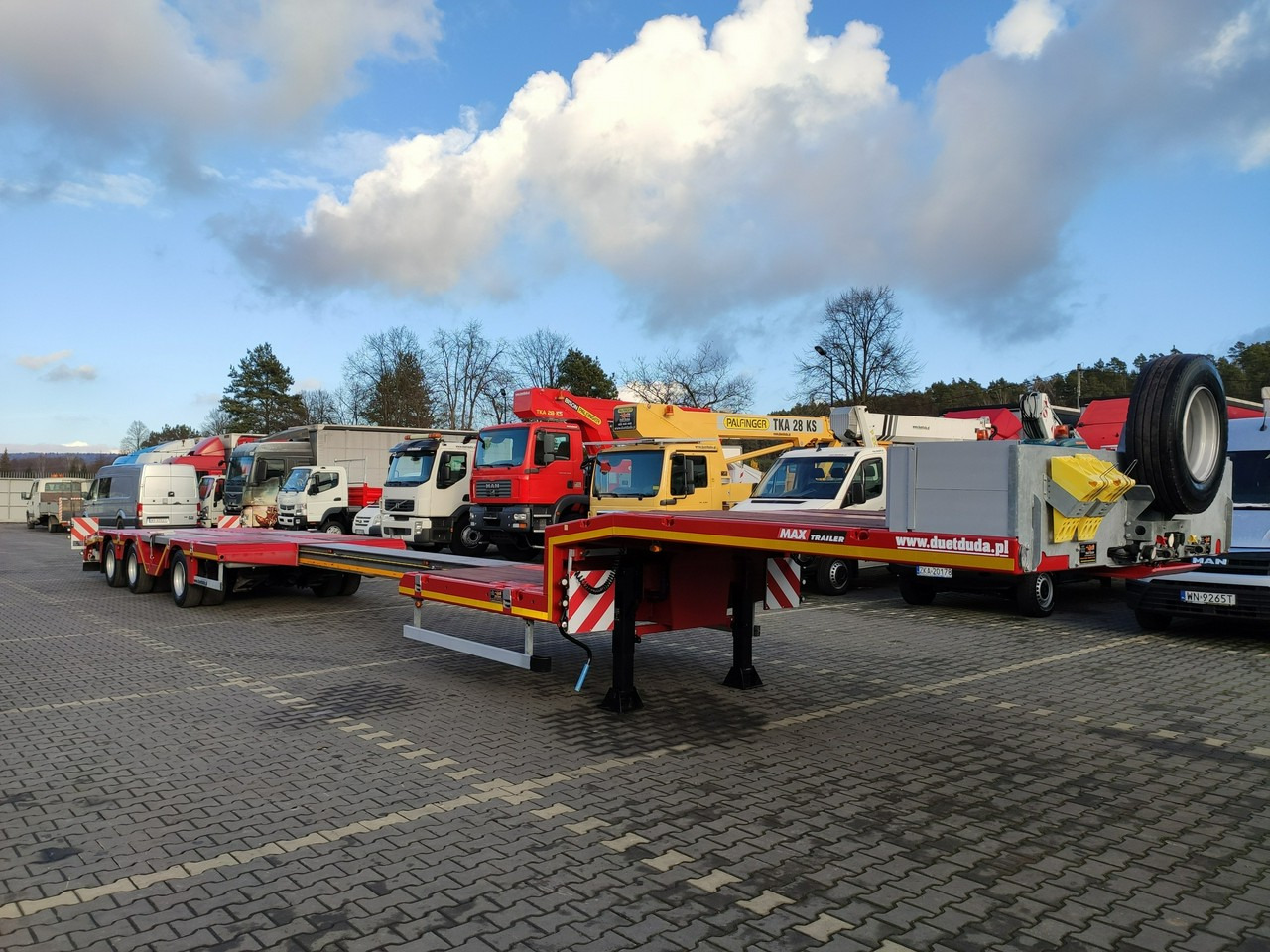 MAX Trailer 3-Osie Oś skrętna Oś Podnoszona Nooteboom - Nizko noseča polprikolica: slika 4 MAX Trailer 3-Osie Oś skrętna Oś Podnoszona Nooteboom - Nizko noseča polprikolica: slika 4