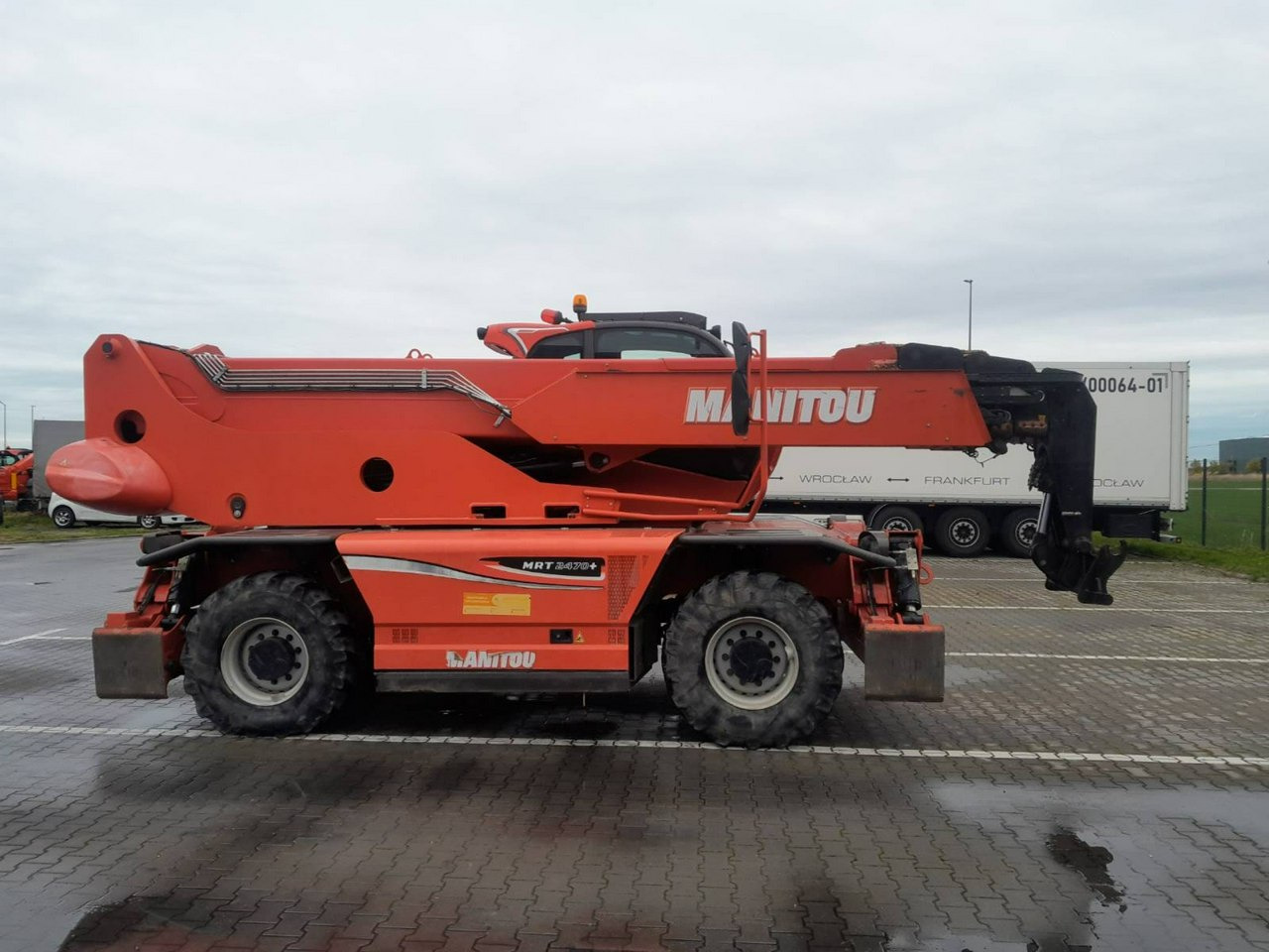 Manitou MRT 2470 +PRIVILEGE ST4 S1 ROTO Ładowarka Teleskopowa - Teleskopski viličar: slika 4 Manitou MRT 2470 +PRIVILEGE ST4 S1 ROTO Ładowarka Teleskopowa - Teleskopski viličar: slika 4