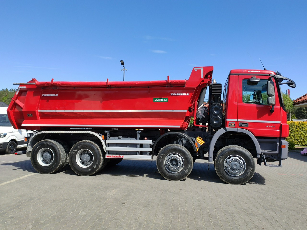 Mercedes Actros 4141 8x6 Wywrot SKIBICKI Automat EPS ze Sprzegłem !!! - Tovornjak prekucnik: slika 5 Mercedes Actros 4141 8x6 Wywrot SKIBICKI Automat EPS ze Sprzegłem !!! - Tovornjak prekucnik: slika 5