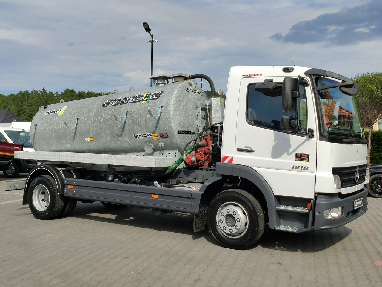 Mercedes Atego 1218 Asenizacyjny Szambiarka Beczka Szambowóz Poj.6m 2019r - Vakuumski tovornjak: slika 1 Mercedes Atego 1218 Asenizacyjny Szambiarka Beczka Szambowóz Poj.6m 2019r - Vakuumski tovornjak: slika 1
