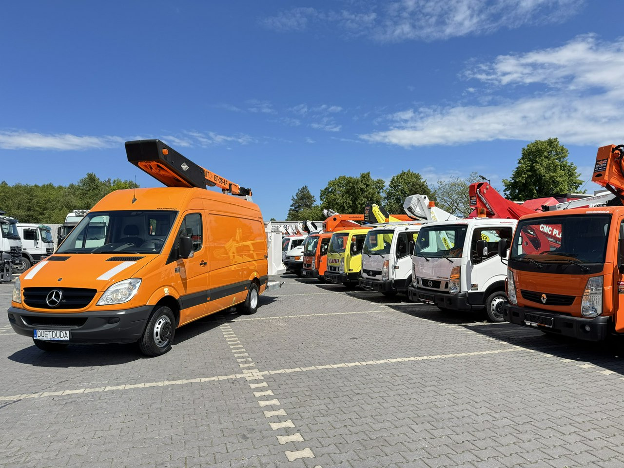 Mercedes Sprinter Zwyżka Podnośnik Koszowy VERSALIFT KLUBB ET-36-LF UDT - Dvižna ploščad montirana na tovornjak: slika 2 Mercedes Sprinter Zwyżka Podnośnik Koszowy VERSALIFT KLUBB ET-36-LF UDT - Dvižna ploščad montirana na tovornjak: slika 2