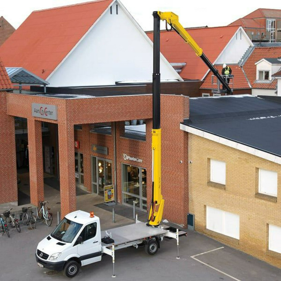 Mercedes Sprinter Zwyżka Podnośnik Koszowy VERSALIFT VTX-240 UDT - Dvižna ploščad montirana na tovornjak: slika 3 Mercedes Sprinter Zwyżka Podnośnik Koszowy VERSALIFT VTX-240 UDT - Dvižna ploščad montirana na tovornjak: slika 3