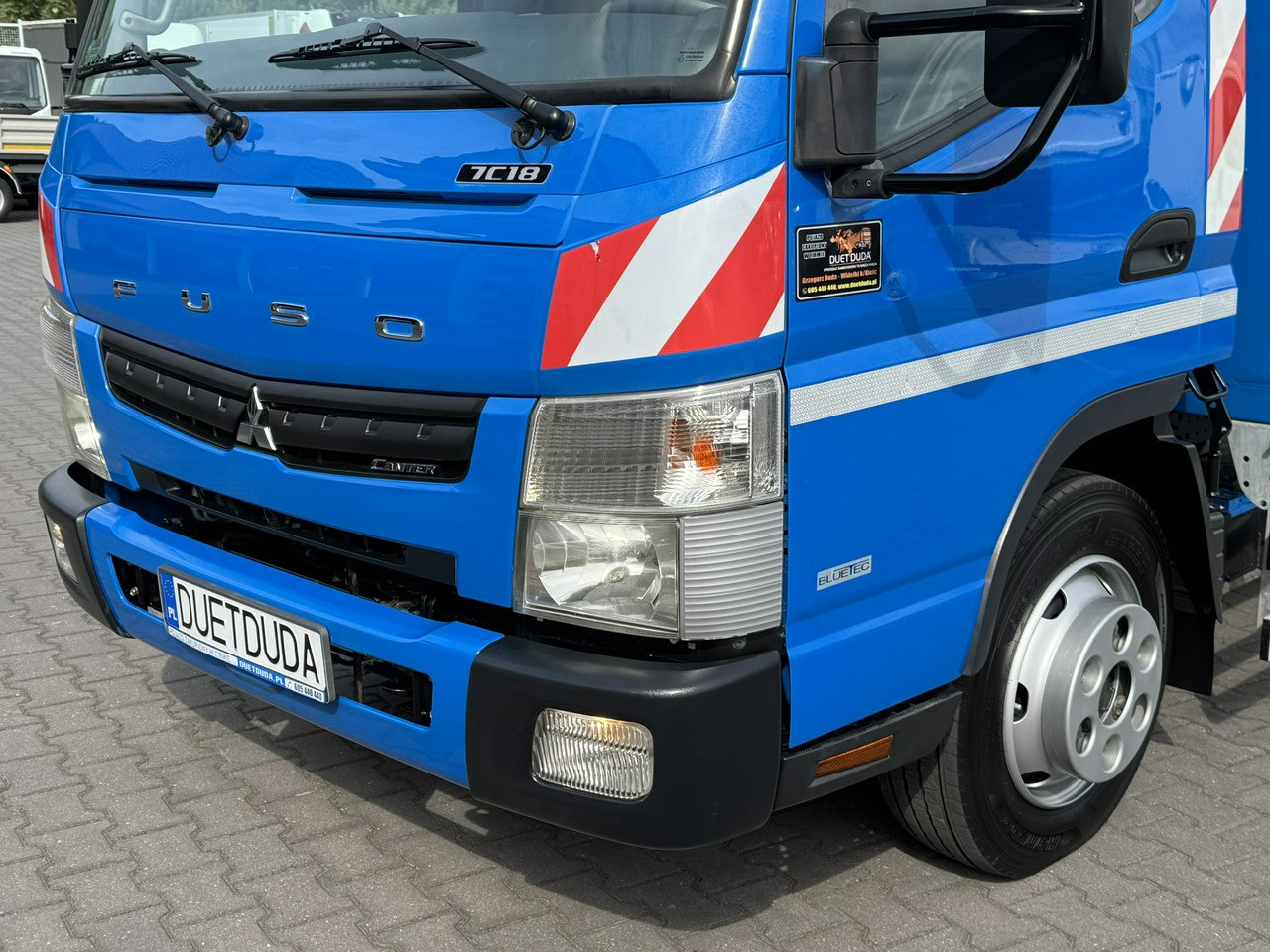 Mitsubishi Canter 7C18 3.0/150 KM Asenizcyjny - Vakuumski tovornjak: slika 3 Mitsubishi Canter 7C18 3.0/150 KM Asenizcyjny - Vakuumski tovornjak: slika 3