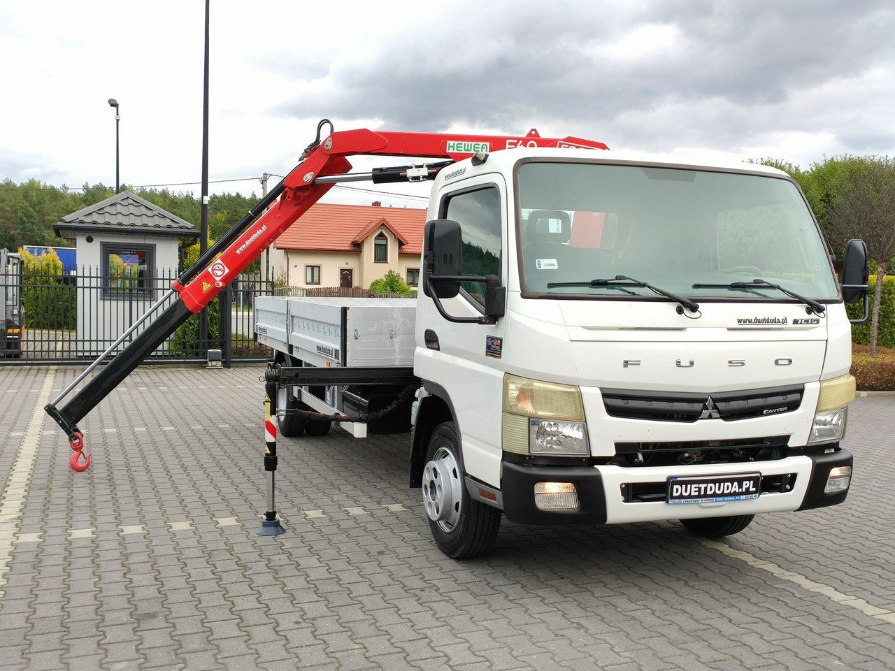 Mitsubishi Canter Fuso 7C15 3.0/150KM HDS FASSI F40 UNIKAT Super Stan !!! - Tovornjak s kesonom, Tovornjak z dvigalom: slika 3 Mitsubishi Canter Fuso 7C15 3.0/150KM HDS FASSI F40 UNIKAT Super Stan !!! - Tovornjak s kesonom, Tovornjak z dvigalom: slika 3