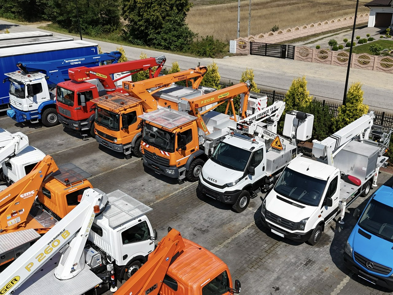 Nissan Zwyżka Podnośnik Koszowy 4X4 CABSTAR MAXITY SPRINTER - Dvižna ploščad montirana na tovornjak: slika 5 Nissan Zwyżka Podnośnik Koszowy 4X4 CABSTAR MAXITY SPRINTER - Dvižna ploščad montirana na tovornjak: slika 5