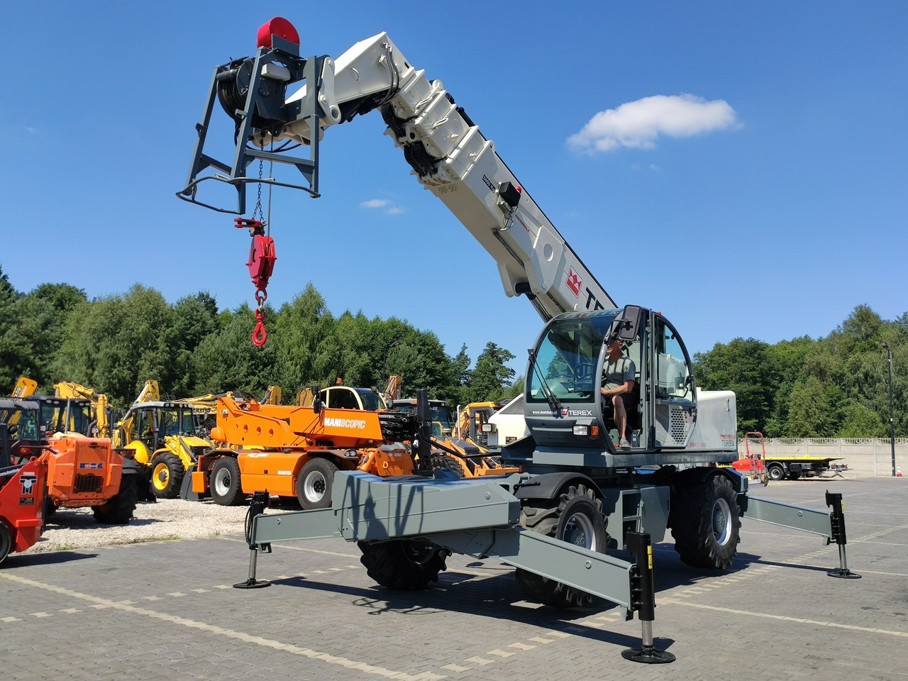 Terex Lift GTH 5022 ROTO Obrotowa Ładowarka Teleskopowa - Teleskopski viličar: slika 5 Terex Lift GTH 5022 ROTO Obrotowa Ładowarka Teleskopowa - Teleskopski viličar: slika 5