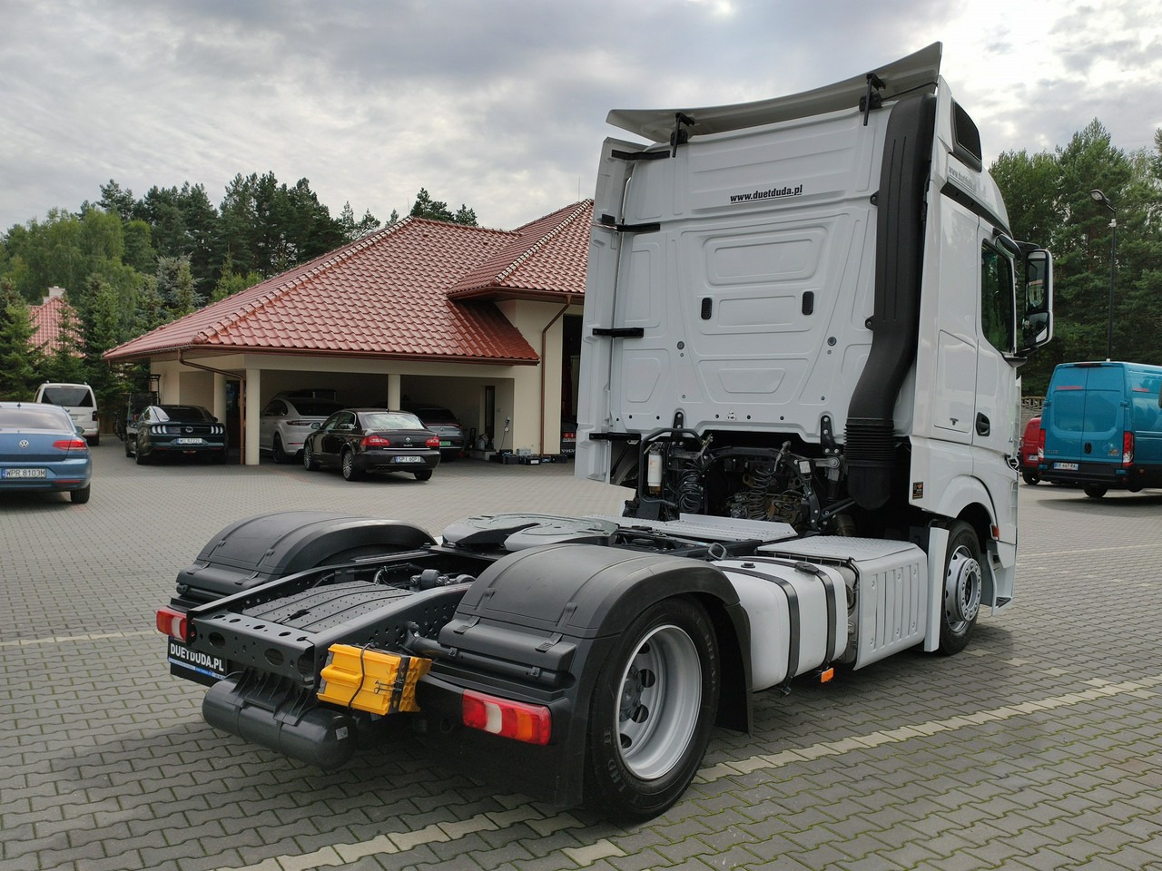 Vlačilec Mercedes ACTROS 1845 Euro 6 Low Deck Mega !!!: slika 7 Vlačilec Mercedes ACTROS 1845 Euro 6 Low Deck Mega !!!: slika 7