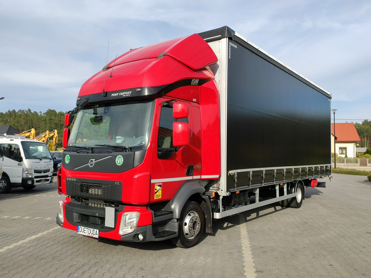 Volvo FL12.240 E6 Firana Tył Drzwi Dach Zsuwany Bogato Wyposażony !!! - Tovornjak s ponjavo: slika 2 Volvo FL12.240 E6 Firana Tył Drzwi Dach Zsuwany Bogato Wyposażony !!! - Tovornjak s ponjavo: slika 2