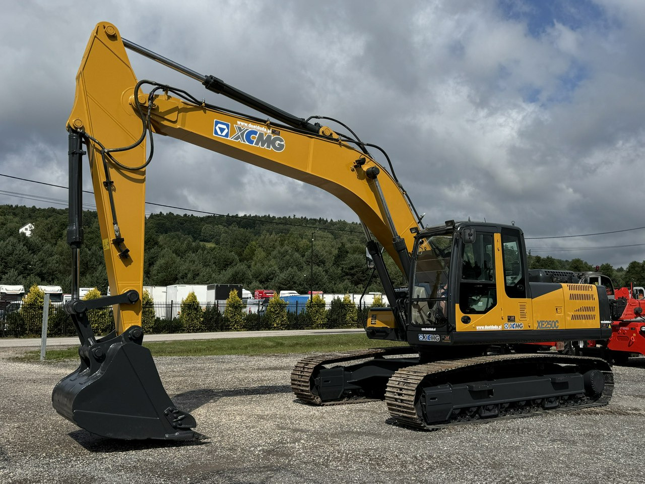 XCMG XE 250C 25ton Bez DPF i Adblue Stan Jak Nowy - Bager goseničar: slika 1 XCMG XE 250C 25ton Bez DPF i Adblue Stan Jak Nowy - Bager goseničar: slika 1