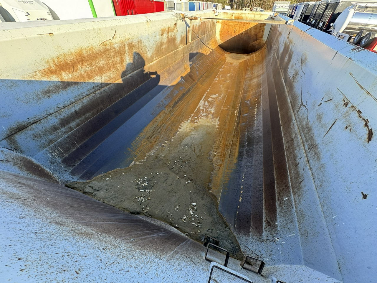 Kiper polprikolica Zasław D-653A Mulda Stalowa Hardox 30m: slika 31