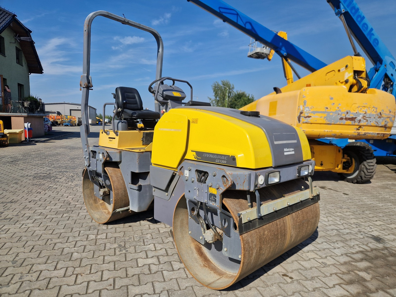 DYNAPAC CC 1300 - Valjar: slika 1 DYNAPAC CC 1300 - Valjar: slika 1