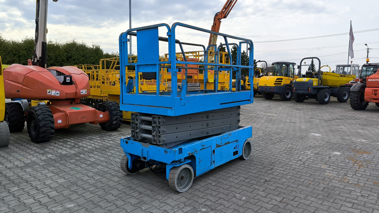 GENIE GS 2646 - Škarjasta dvižna ploščad: slika 3 GENIE GS 2646 - Škarjasta dvižna ploščad: slika 3