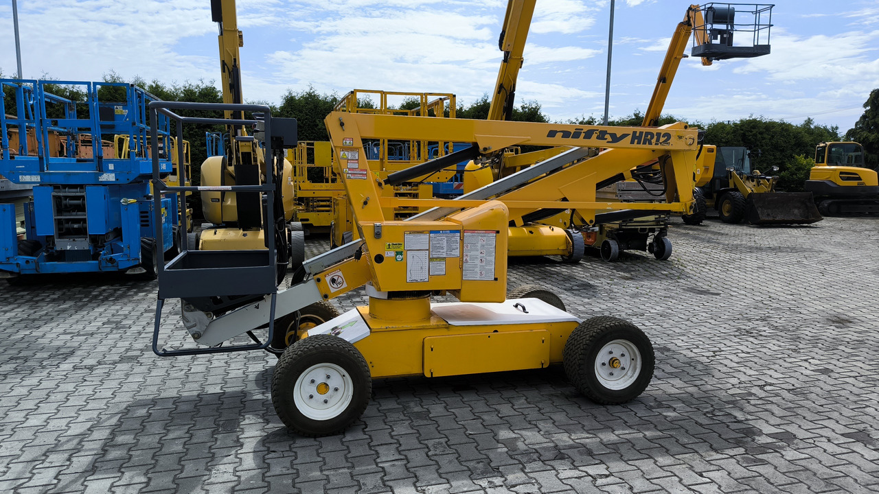 NIFTYLIFT HR 12 NE - Zglobna dvižna ploščad: slika 2 NIFTYLIFT HR 12 NE - Zglobna dvižna ploščad: slika 2