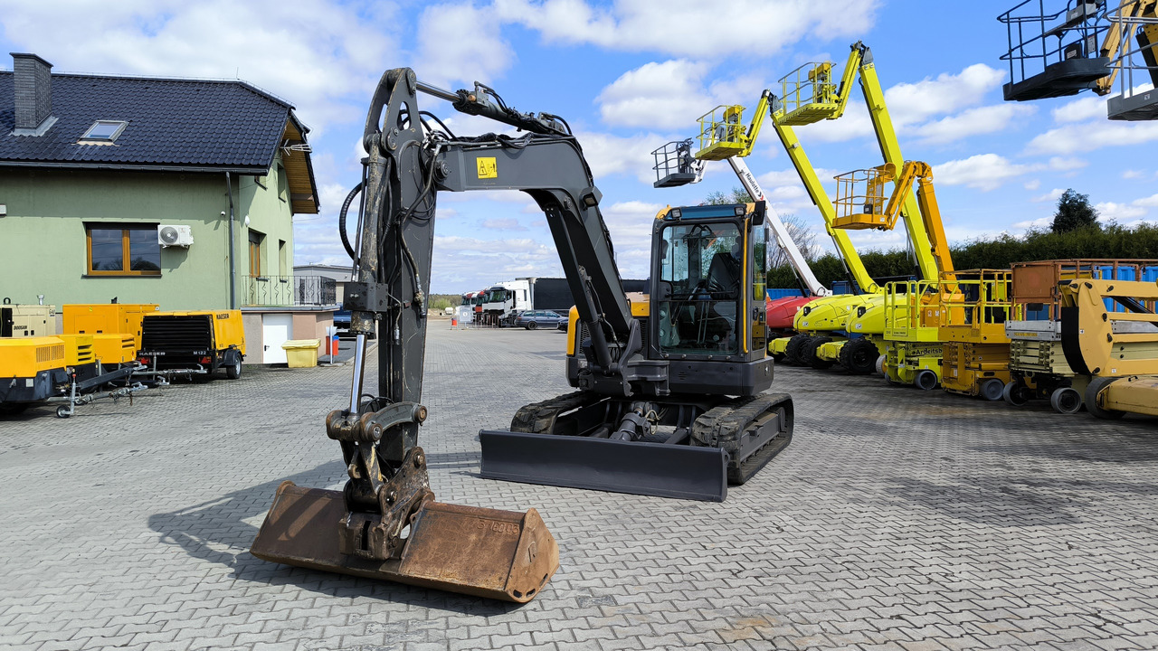 VOLVO ECR 88 D - Bager goseničar: slika 2 VOLVO ECR 88 D - Bager goseničar: slika 2