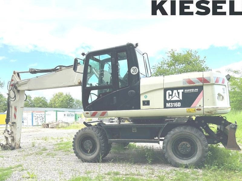 CAT M 316 D - Bager na kolesih: slika 1 CAT M 316 D - Bager na kolesih: slika 1