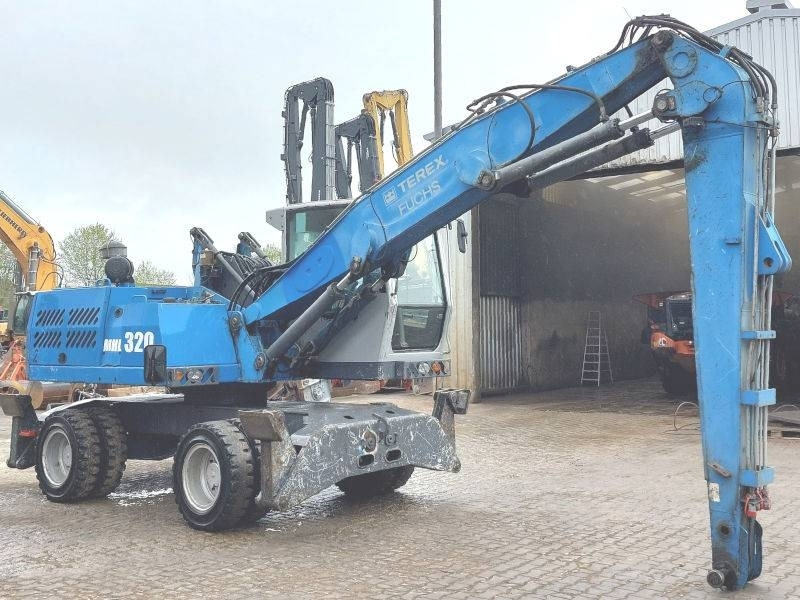 Fuchs MHL 320 D - Bager za prekladanje primarnih/ Sekundarnih surovin: slika 4 Fuchs MHL 320 D - Bager za prekladanje primarnih/ Sekundarnih surovin: slika 4
