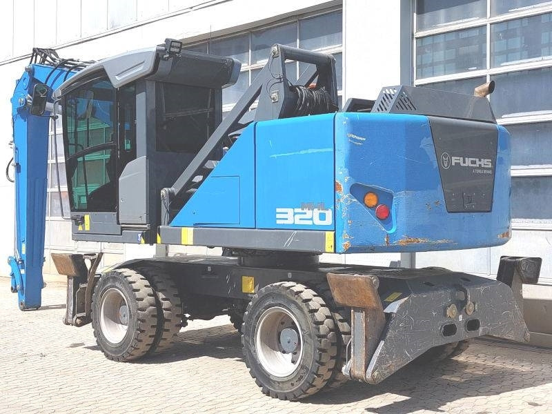 Fuchs MHL 320 F - Bager za prekladanje primarnih/ Sekundarnih surovin: slika 3 Fuchs MHL 320 F - Bager za prekladanje primarnih/ Sekundarnih surovin: slika 3