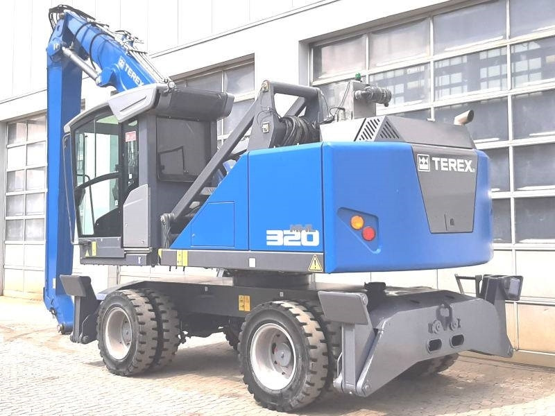 Fuchs MHL 320 F - Bager za prekladanje primarnih/ Sekundarnih surovin: slika 3 Fuchs MHL 320 F - Bager za prekladanje primarnih/ Sekundarnih surovin: slika 3