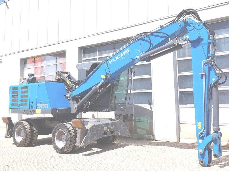 Fuchs MHL 320 F - Bager za prekladanje primarnih/ Sekundarnih surovin: slika 4 Fuchs MHL 320 F - Bager za prekladanje primarnih/ Sekundarnih surovin: slika 4