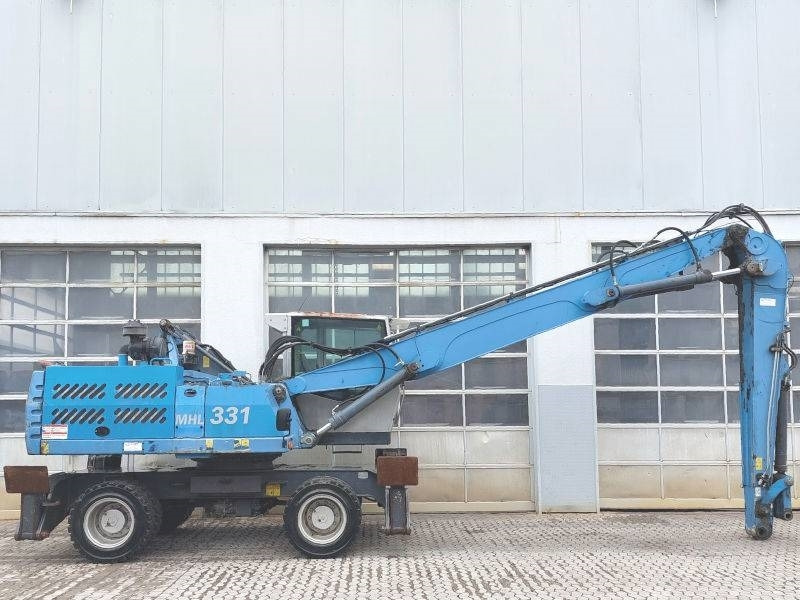 Fuchs MHL 331 D - Bager za prekladanje primarnih/ Sekundarnih surovin: slika 5 Fuchs MHL 331 D - Bager za prekladanje primarnih/ Sekundarnih surovin: slika 5