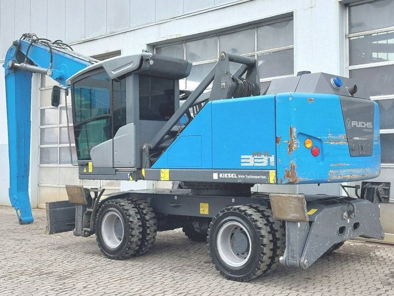 Fuchs MHL 331 F - Bager za prekladanje primarnih/ Sekundarnih surovin: slika 3 Fuchs MHL 331 F - Bager za prekladanje primarnih/ Sekundarnih surovin: slika 3