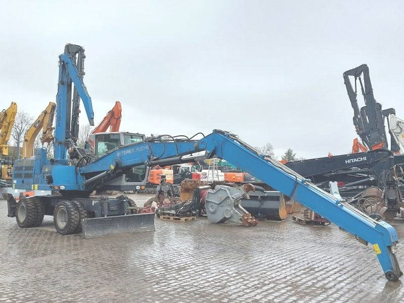 Fuchs MHL 820 D Elektro - Bager za prekladanje primarnih/ Sekundarnih surovin: slika 4 Fuchs MHL 820 D Elektro - Bager za prekladanje primarnih/ Sekundarnih surovin: slika 4