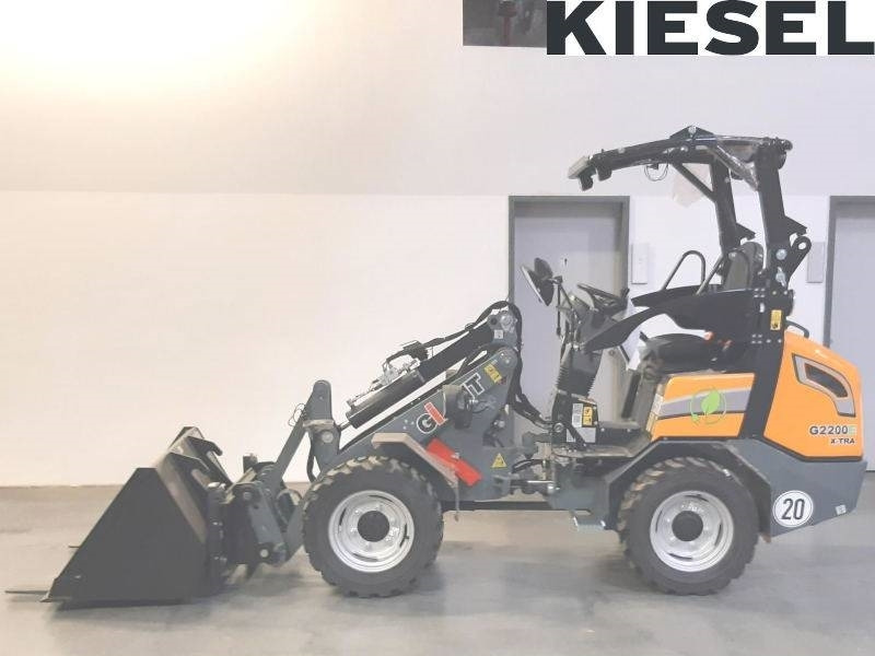 Giant G 2200 E X-Tra Elektro / electric - Mini nakladalec: slika 1 Giant G 2200 E X-Tra Elektro / electric - Mini nakladalec: slika 1