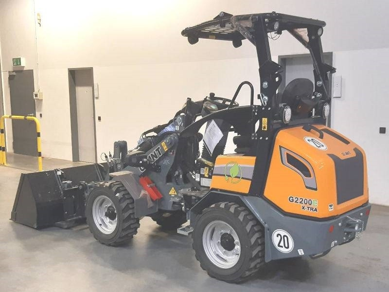 Giant G 2200 E X-Tra Elektro / electric - Mini nakladalec: slika 3 Giant G 2200 E X-Tra Elektro / electric - Mini nakladalec: slika 3