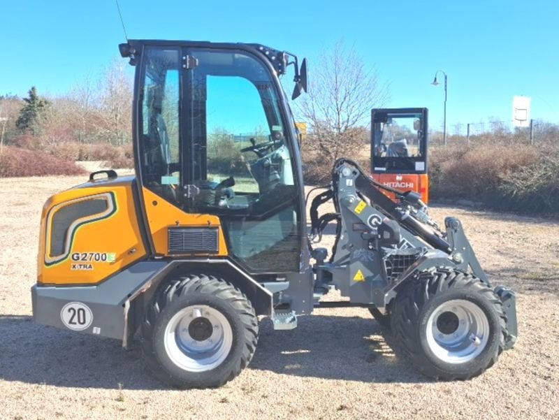 Giant G 2700 E X-Tra Elektro - Mini nakladalec: slika 5 Giant G 2700 E X-Tra Elektro - Mini nakladalec: slika 5